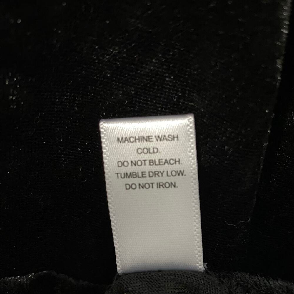 Nicole Miller New York Black Crushed Velvet Pajama Top Womens L NWT - Picture 6 of 10